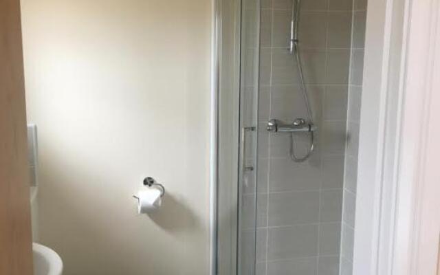 The View, 22 School Park