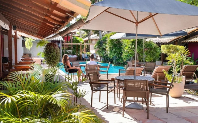 Hotel Pousada Coqueiros