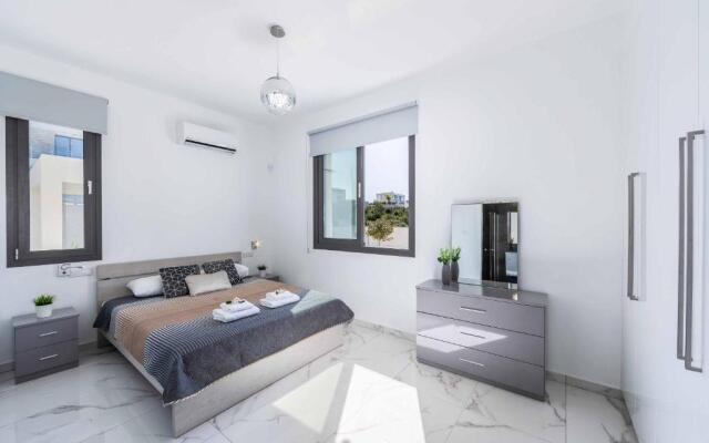 Villa Adaris
