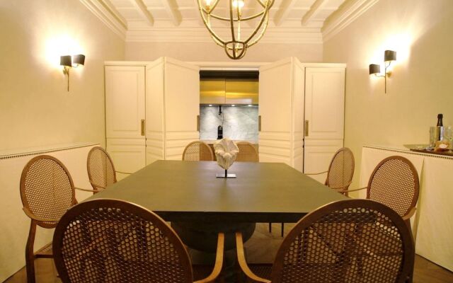 Deluxe Spanish Steps Experience