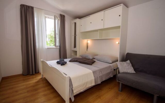 Apartment Marina Rogoznica/Ražanj