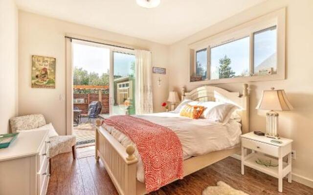 Sandy Toes Cottage