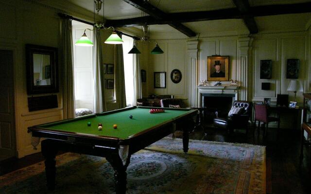 Llangoed Hall