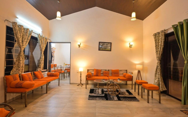 Backwater view Breeze Valley View Villa