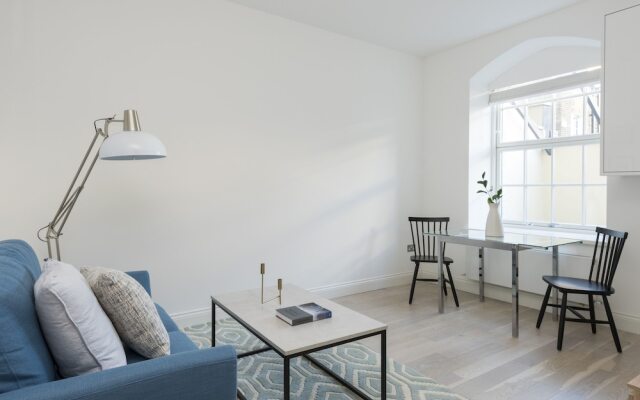 Posh Camden Suites by Sonder