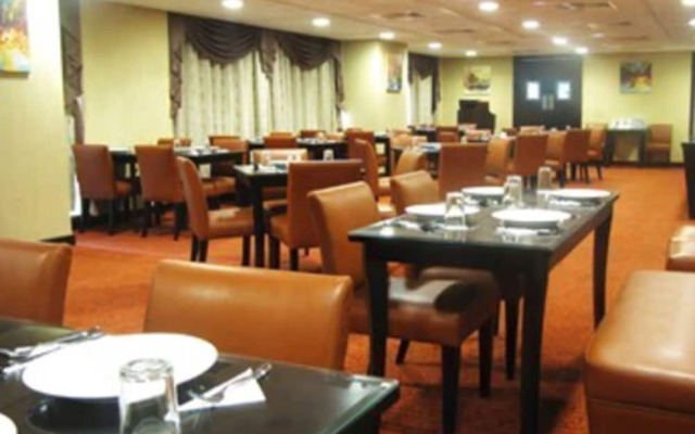 Paragon Hotel