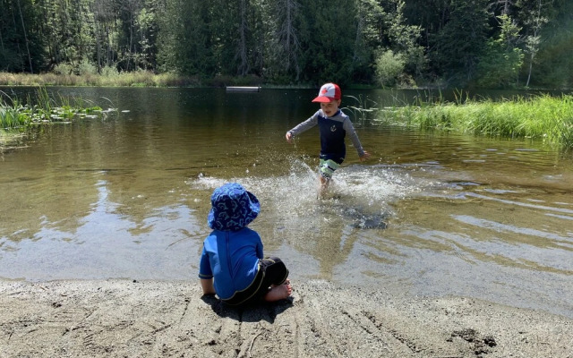 Cusheon Lake Resort