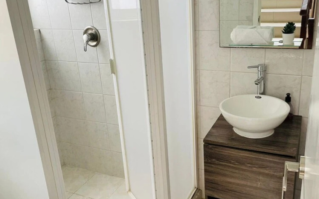 Napoles home & suites