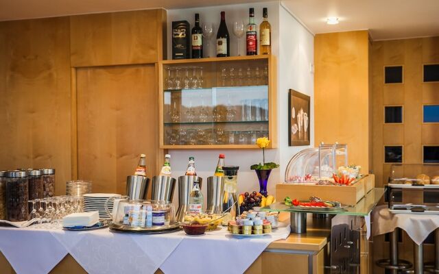 City Hotel Garni