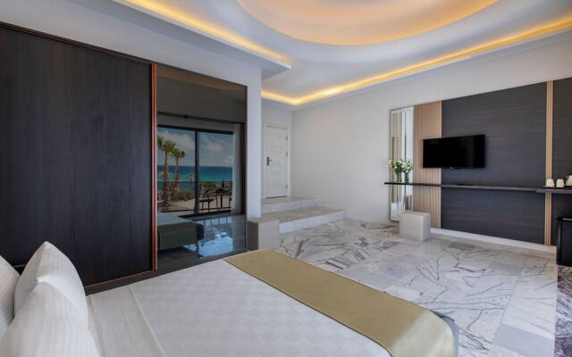 Sun Pearl Resort Çeşme