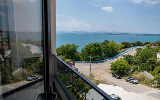 Bl Karakum Suites