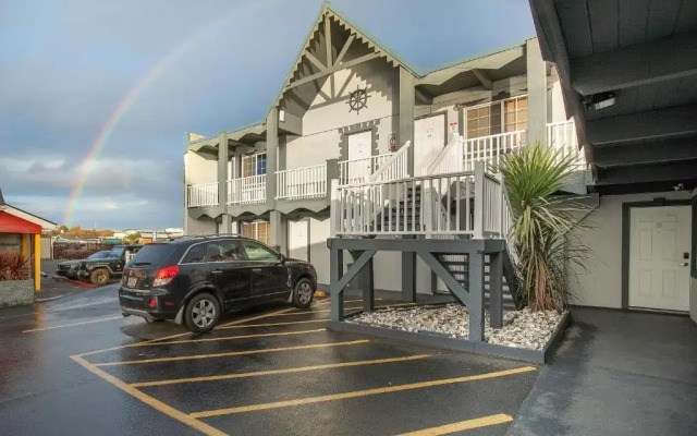 Oasis Motel