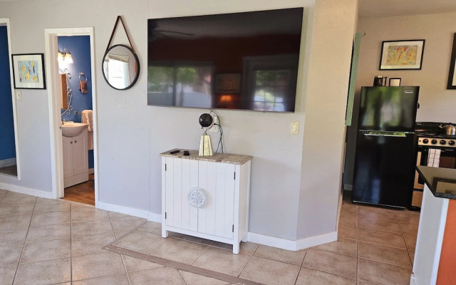 Paradise Cove at Lemon Bay