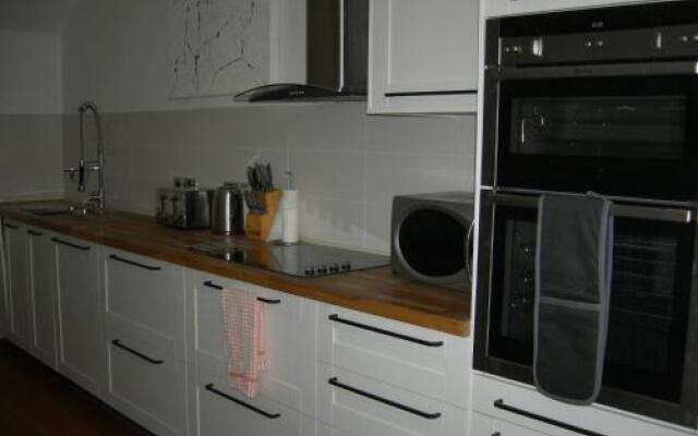 High Street Suites 3