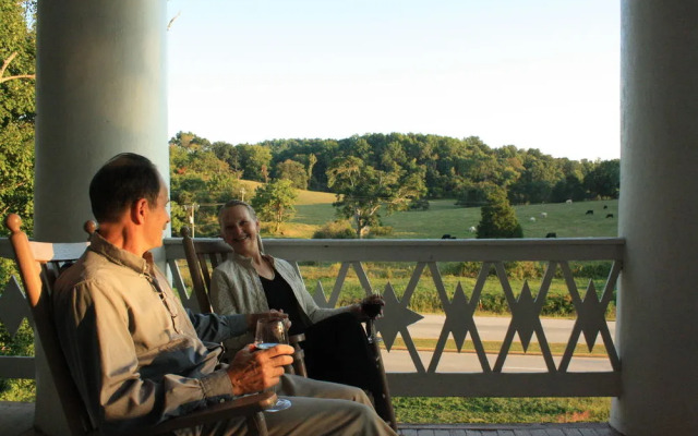 Maple Hall Inn & Restaurant 1850