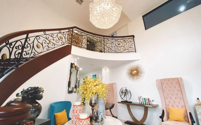 Luxury House Collection Four Beds