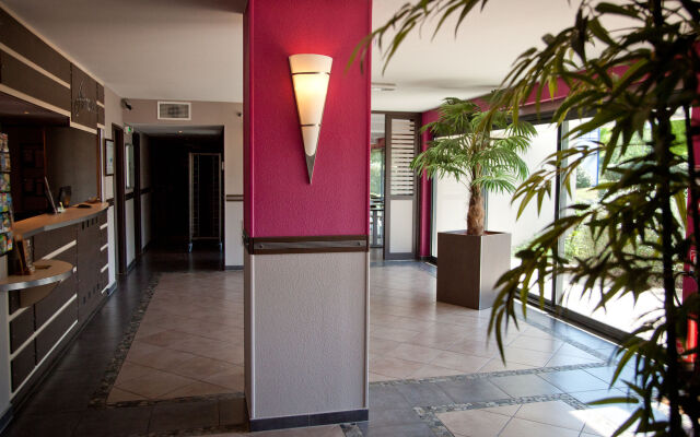 B&B HOTEL PAU Zénith