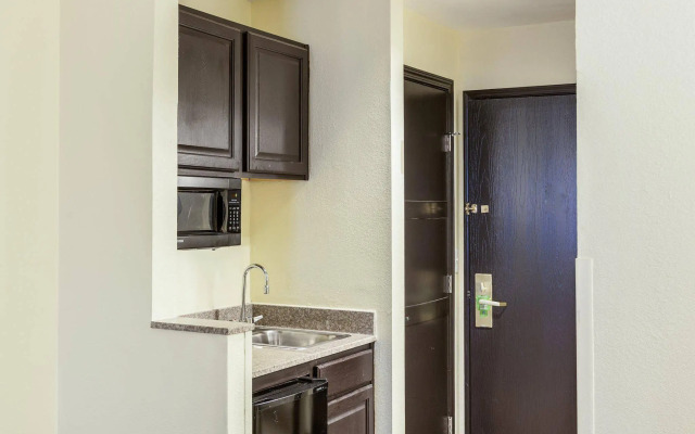 Comfort Inn & Suites Texas Hill Country