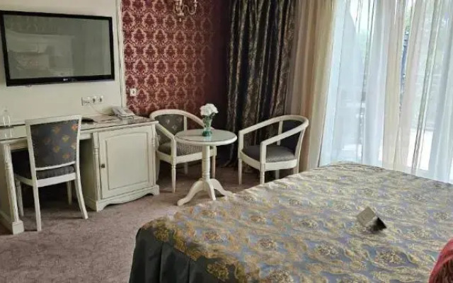Savoy Hotel
