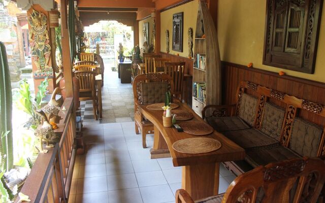 Gusti Garden Bungalows