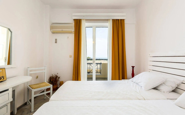 Castello Bianco Aparthotel