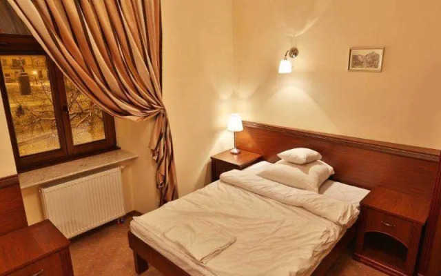 Rynek 6 retro pub & hostel