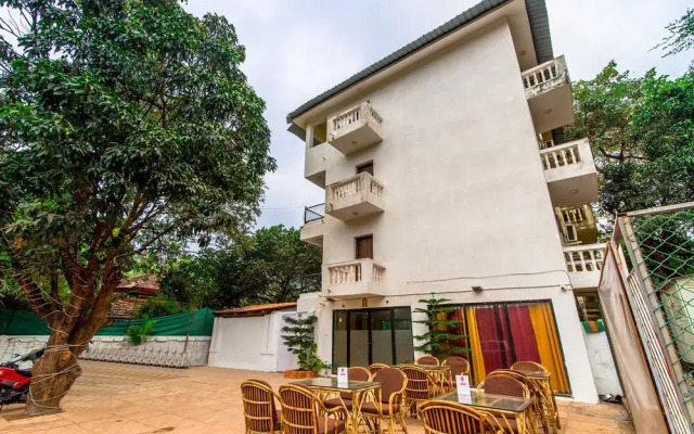 Oyo 5673 Maximum Holiday Inn Rooms