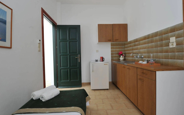 Rallis Apartments