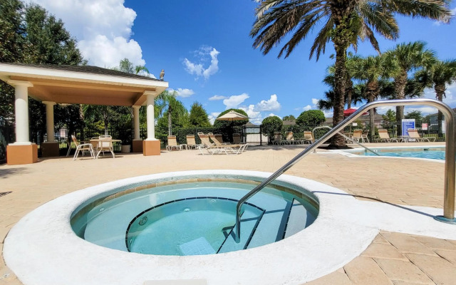 5Br 3Bath Private Townhome 13min Disney 1496ft