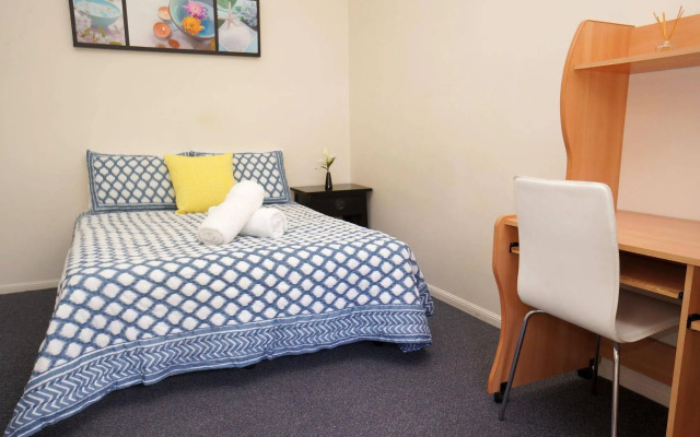 Ellie's Guesthouse