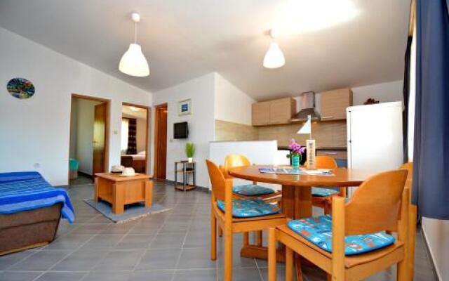 Apartment Maja