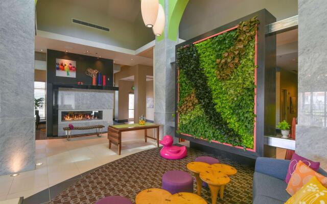 Hilton Garden Inn Raleigh /Crabtree Valley