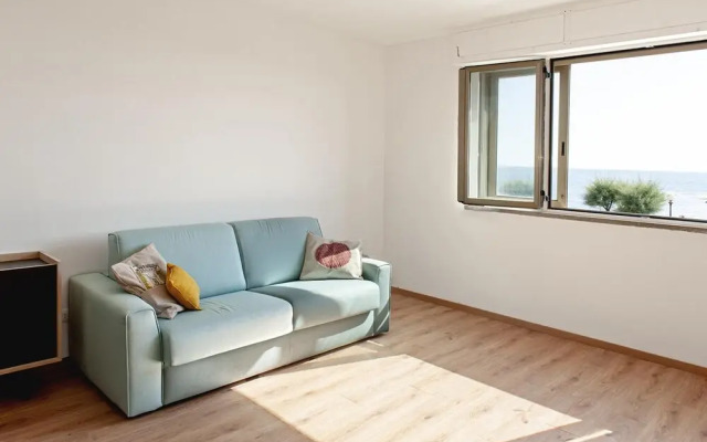Li-e625-ital191a1 - The Boutique Apartment