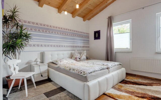 Spacious Apartment in Salzburg near Ski Area