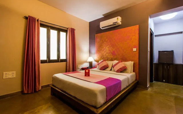 Oyo 5673 Maximum Holiday Inn Rooms