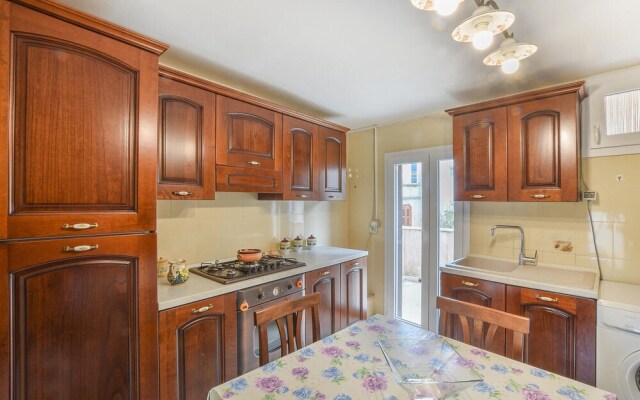 Nice Home in Ragusa With 3 Bedrooms