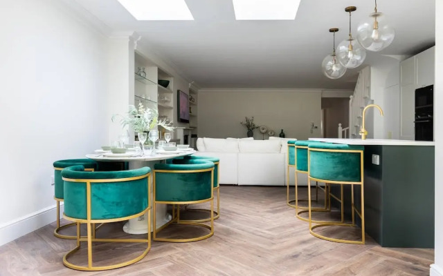 Westbourne Park Road Xviii by Onefinestay