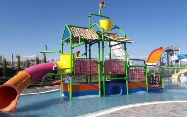 Side Win Hotel & Spa
