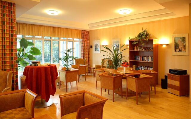 Superior Hotel Atrium am Meer