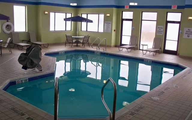 Holiday Inn Express & Suites Kittanning