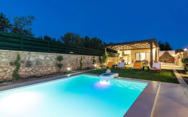 Vesta Villa