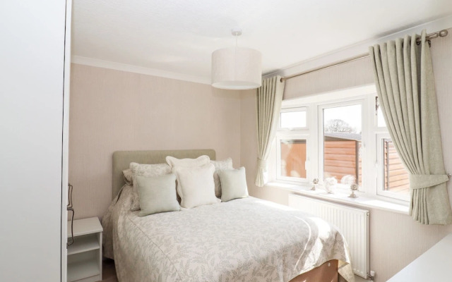 12 Bucklesham Park