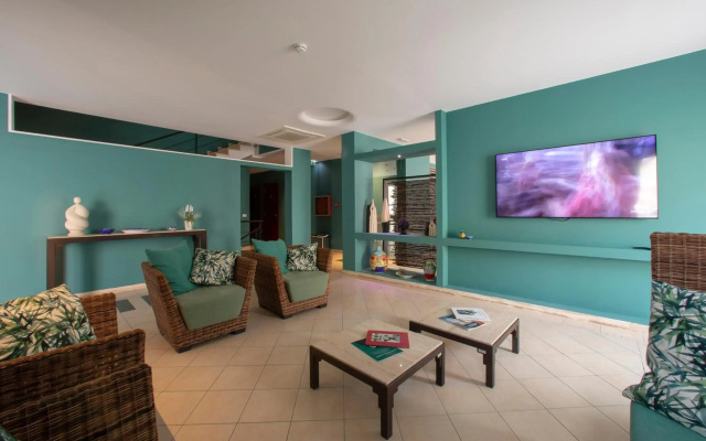 Insula Hotel