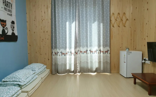 Chowoo Guesthouse