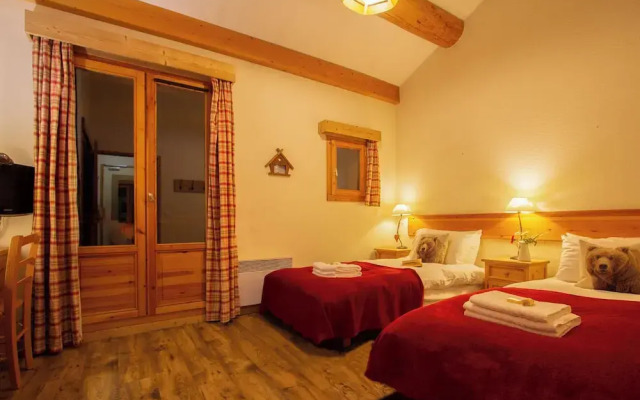 Chalet Cœur des Brévières by Chalet Chardons