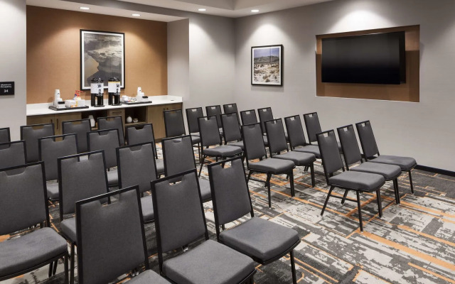 Hampton Inn & Suites Phoenix Downtown