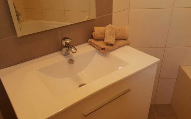 Remarkable 3-bed House in Machico