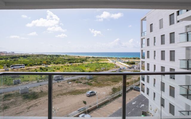 Sunny Haven Sea View Escape by Sea N Rent