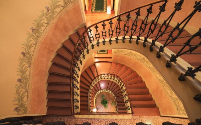 Phi Hotel dei Medaglioni