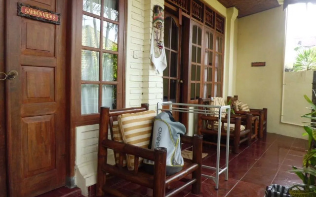Amed Cafe & Hotel Kebun Wayan